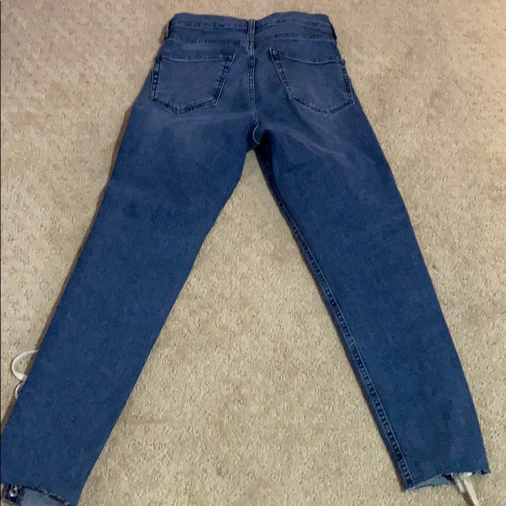 Jean - Picture 2 of 3